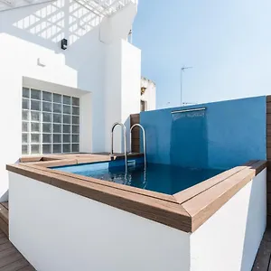https://apartamentos-leoncillos.es-andalucia.com