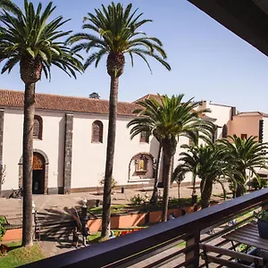 https://la-laguna-treasure-exclusiveness-prime-location.tenerifehoteles.net