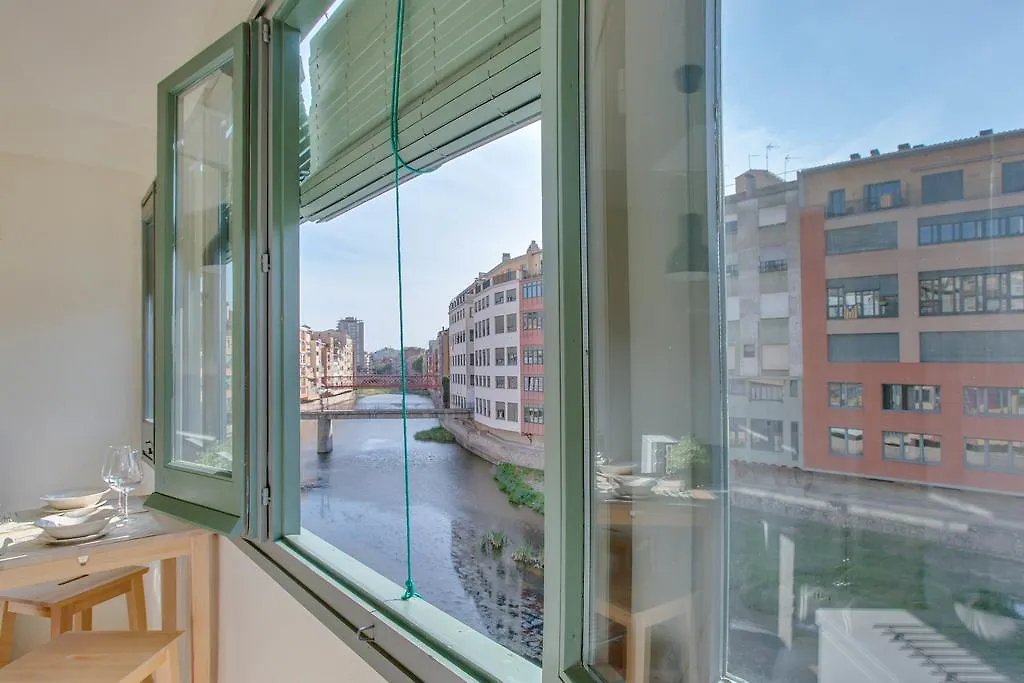 Flateli Ballesteries Girona